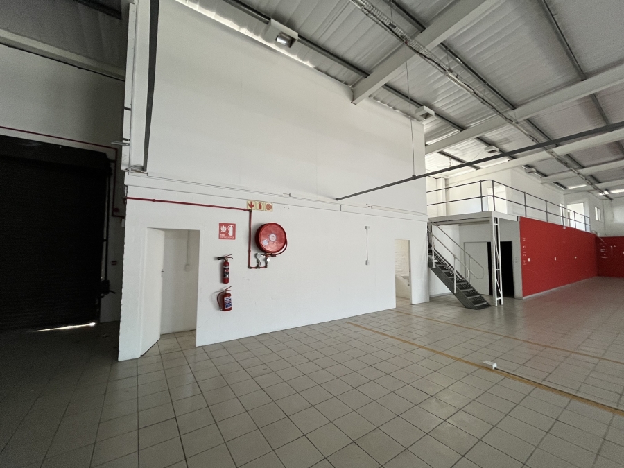 To Let commercial Property for Rent in Sanddrift Western Cape